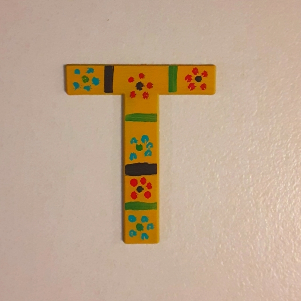 🌞HANDPAINTED INITIAL LETTER T